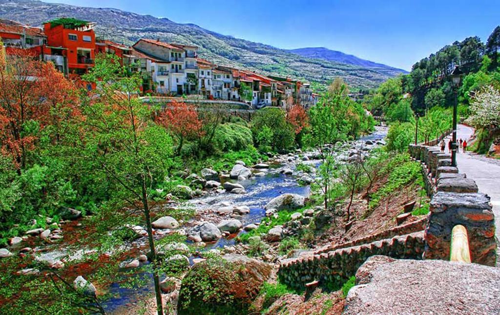 Apartamentos Valle Del Jerte El Huerto Del Cura 카베주엘라델발 외부 사진