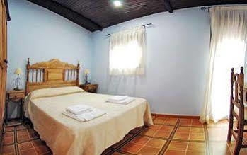 Apartamentos Valle Del Jerte El Huerto Del Cura 카베주엘라델발 외부 사진